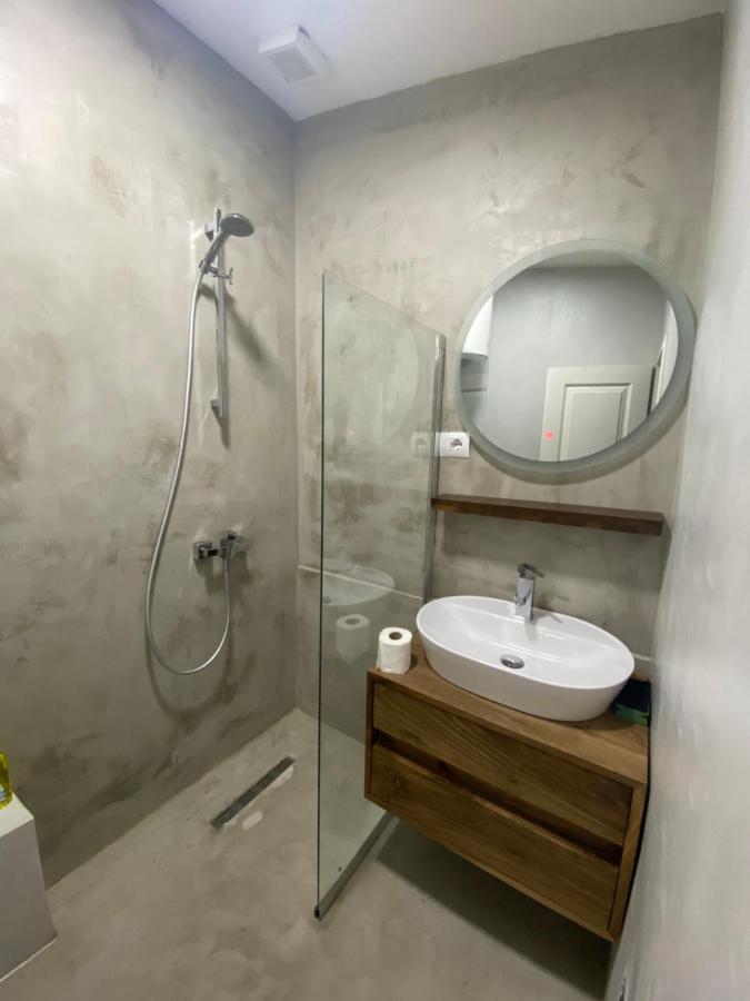 Studio Apartments Villa 24 Tirana Extérieur photo