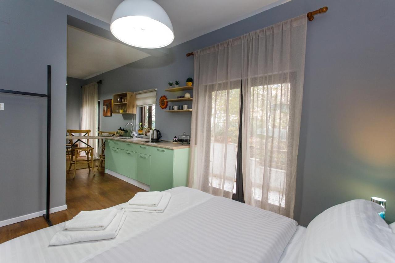 Studio Apartments Villa 24 Tirana Extérieur photo